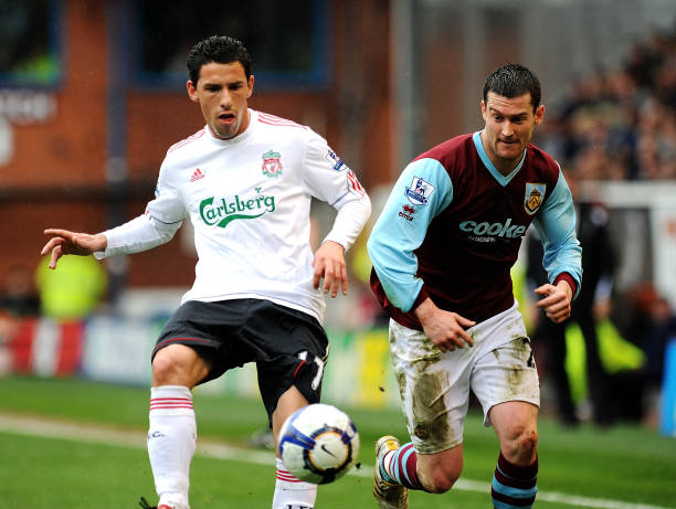 正凭借精明 正凭借精明